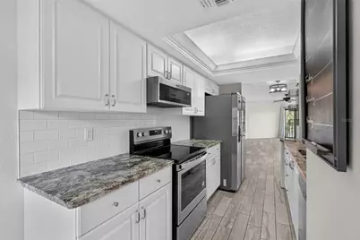 204 3rd Street W #103, Bradenton, FL 34205 - Photo 7