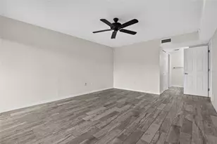 204 3rd St W, Bradenton, FL 34205 - Photo 21