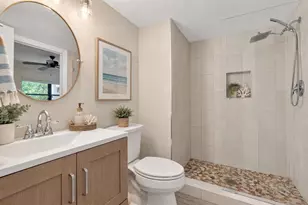 204 3rd St W, Bradenton, FL 34205 - Photo 35