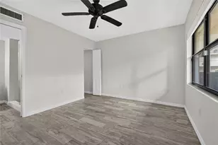204 3rd St W, Bradenton, FL 34205 - Photo 23