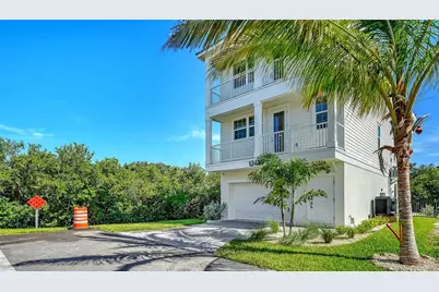 12435 Dockside Terrace, Cortez, FL 34215 - Photo 7
