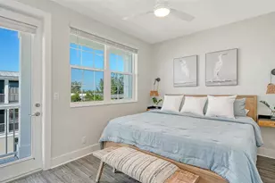 12435 Dockside Ter, Cortez, FL 34215 - Photo 37