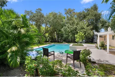 1722 North Drive, Sarasota, FL 34239 - Photo 35
