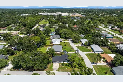 4875 Northwood Avenue, Sarasota, FL 34231 - Photo 47