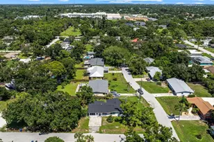 4875 Northwood Ave, Sarasota, FL 34231 - Photo 47