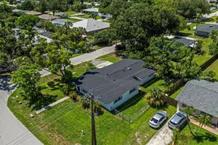 4875 Northwood Ave, Sarasota, FL 34231 - Photo 3