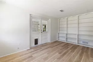 4875 Northwood Ave, Sarasota, FL 34231 - Photo 31
