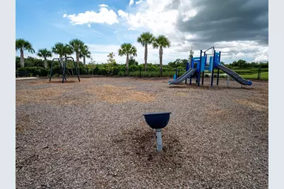 8504 Snowfall Street, Sarasota, FL 34241 - Photo 17