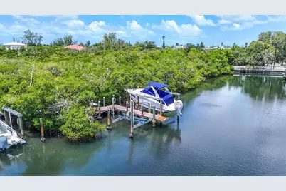 6330 Laguna Drive, Longboat Key, FL 34228 - Photo 85