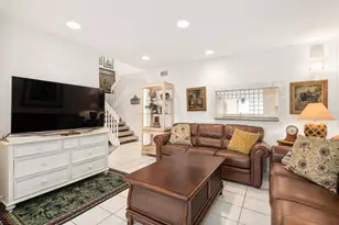 1704 Pelican Cove Rd, Sarasota, FL 34231 - Photo 15