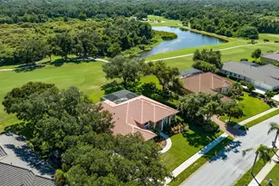 8437 Eagle Preserve Way, Sarasota, FL 34241 - Photo 9