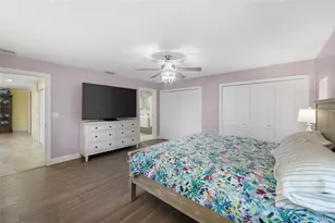 771 Indian Beach Cir, Sarasota, FL 34234 - Photo 23