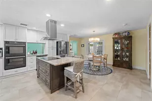 771 Indian Beach Cir, Sarasota, FL 34234 - Photo 17