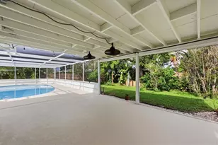 3710 Duncan Pl, Sarasota, FL 34239 - Photo 25