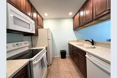 3545 59th Avenue W #3545, Bradenton, FL 34210 - Photo 9