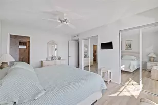 4310 Falmouth Dr, Longboat Key, FL 34228 - Photo 23