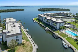 4310 Falmouth Dr, Longboat Key, FL 34228 - Photo 43