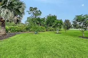 8136 Regents Ct, University Park, FL 34201 - Photo 51