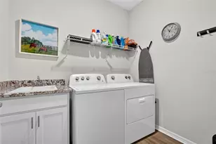 18145 Beach Ranch Terrace, Bradenton, FL 34211 - Photo 33
