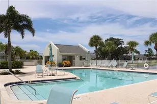 327 108th St W, Bradenton, FL 34209 - Photo 43