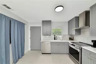 729 St Judes Dr S, Longboat Key, FL 34228 - Photo 13