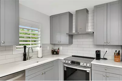 729 Saint Judes Drive S #2, Longboat Key, FL 34228 - Photo 15