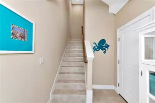 5589 Cannes Cir, Sarasota, FL 34231 - Photo 27