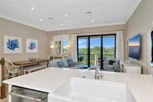 5589 Cannes Cir, Sarasota, FL 34231 - Photo 15