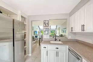 5315 Myrtle, Sarasota, FL 34235 - Photo 13