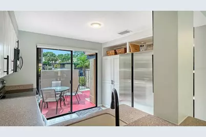 5315 Myrtle #46, Sarasota, FL 34235 - Photo 15