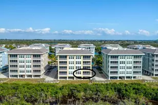 384 Aruba Cir, Bradenton, FL 34209 - Photo 1