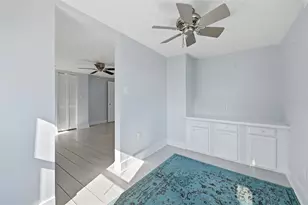 10 Plaza St E, Bradenton, FL 34208 - Photo 21