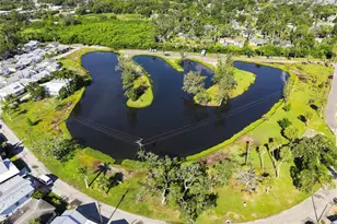 10 Plaza St E, Bradenton, FL 34208 - Photo 39