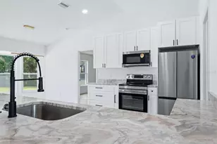 27215 Punta Cabello Ct, Punta Gorda, FL 33983 - Photo 11