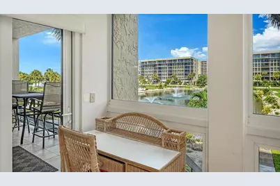 1095 Gulf Of Mexico Drive #104, Longboat Key, FL 34228 - Photo 21