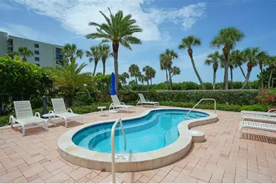1095 Gulf Of Mexico Drive #104, Longboat Key, FL 34228 - Photo 23