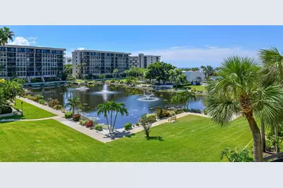 1095 Gulf Of Mexico Drive #104, Longboat Key, FL 34228 - Photo 41