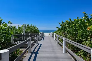 1095 Gulf of Mexico Dr, Longboat Key, FL 34228 - Photo 43