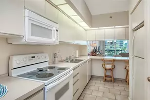 1095 Gulf of Mexico Dr, Longboat Key, FL 34228 - Photo 17