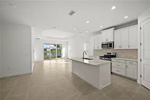 10366 Lake George Ave, Sarasota, FL 34241 - Photo 9