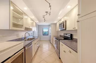 420 Beach Rd, Sarasota, FL 34242 - Photo 13