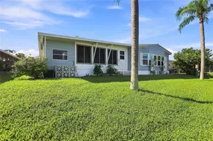 94 King Arthur Dr, Nokomis, FL 34275 - Photo 3