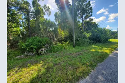 395 Ramblewood Street, Port Charlotte, FL 33953 - Photo 7