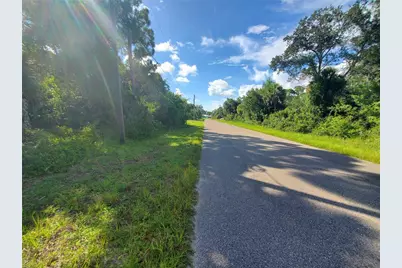 395 Ramblewood Street, Port Charlotte, FL 33953 - Photo 9
