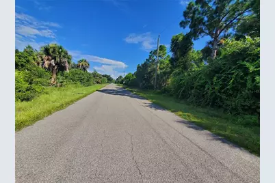 395 Ramblewood Street, Port Charlotte, FL 33953 - Photo 13