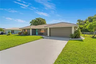 420 Signorelli Dr, Nokomis, FL 34275 - Photo 3