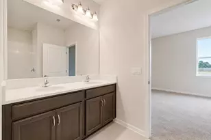 3586 Quiet Dr, Sarasota, FL 34240 - Photo 9
