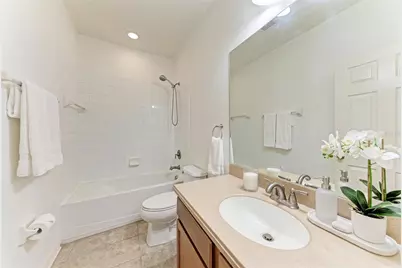 1510 Grantham Drive, Sarasota, FL 34234 - Photo 13