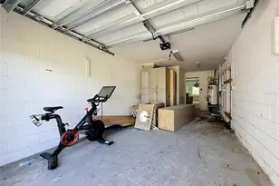 2010 Bayou Grande Blvd NE, Saint Petersburg, FL 33703 - Photo 29