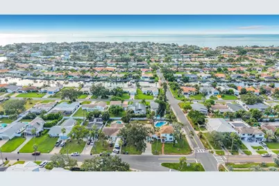 2010 Bayou Grande Boulevard NE, Saint Petersburg, FL 33703 - Photo 61
